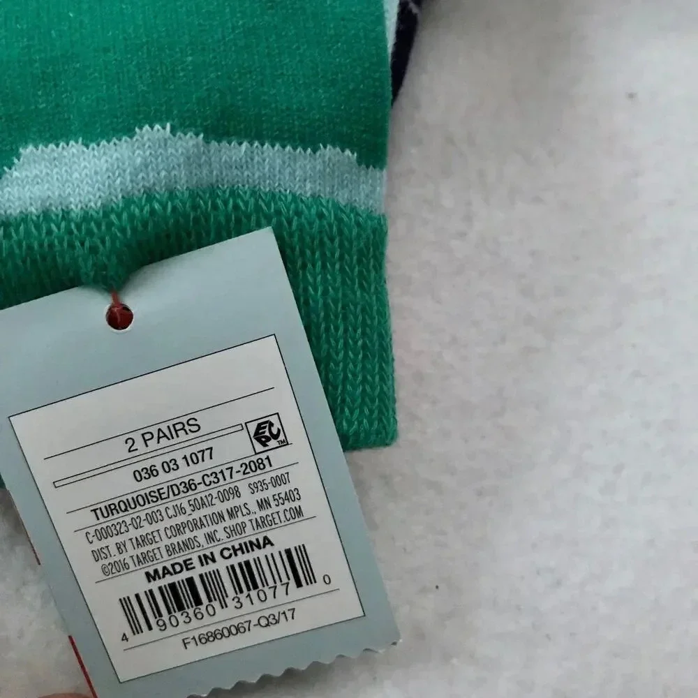 Cat & Jack NWT 2 Pairs Knee-High Socks Girls S (5.5-8.5)